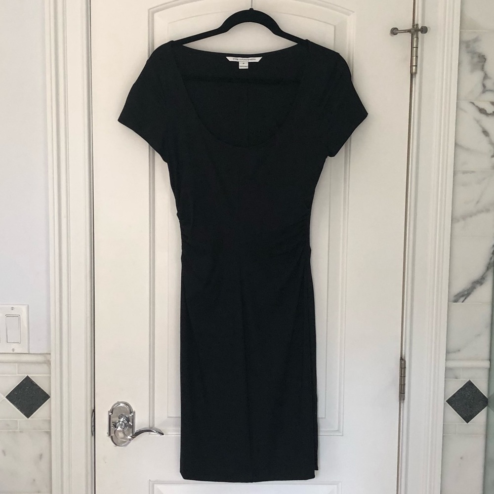 Diane Von Furstenberg LBD MEDIUM
